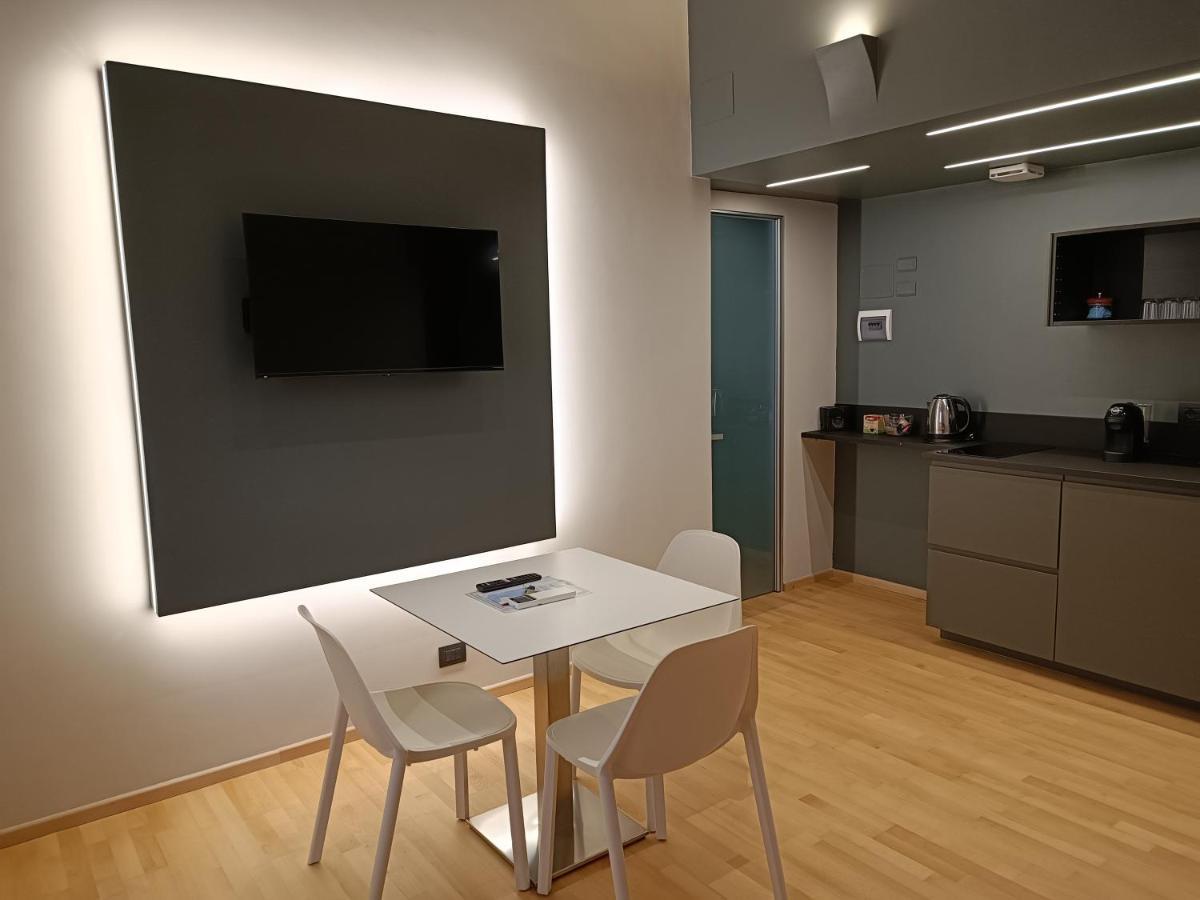 Il Giardino Di Elettra - Freeparking Aparthotel Genoa Exterior photo